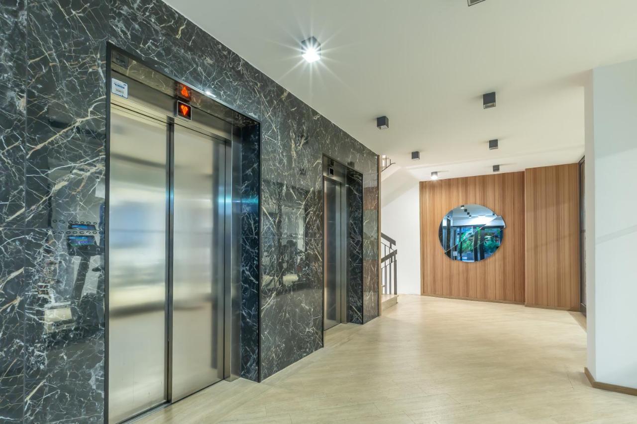 Luxury Trastevere Gym & Rooftop 5H Рим Екстериор снимка