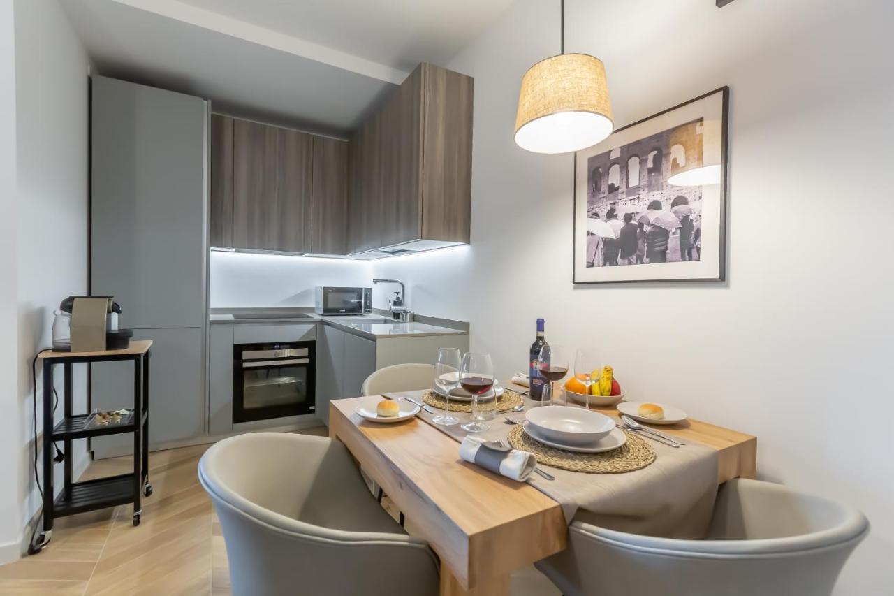 Luxury Trastevere Gym & Rooftop 5H Рим Екстериор снимка